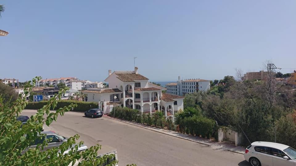 Fully Air Conditioned Riviera Apartment Mijas Costa Málaga Dış mekan fotoğraf